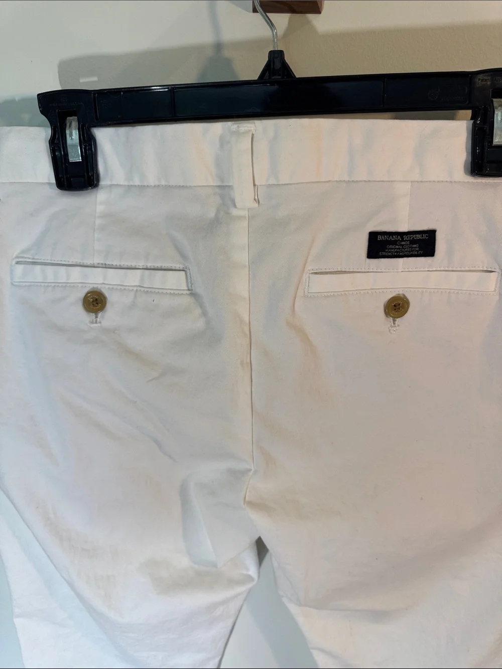 Banana Republic Men's Cream Chino Pants